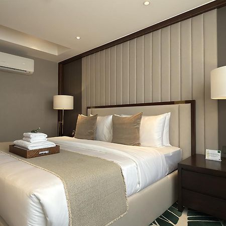 The Harvest Hotel Managed By Hii Cabanatuan City Exterior photo