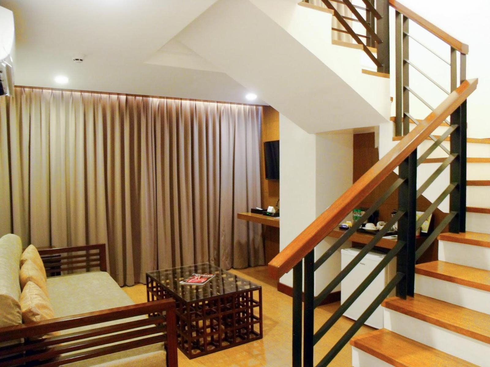 The Harvest Hotel Managed By Hii Cabanatuan City Exterior photo